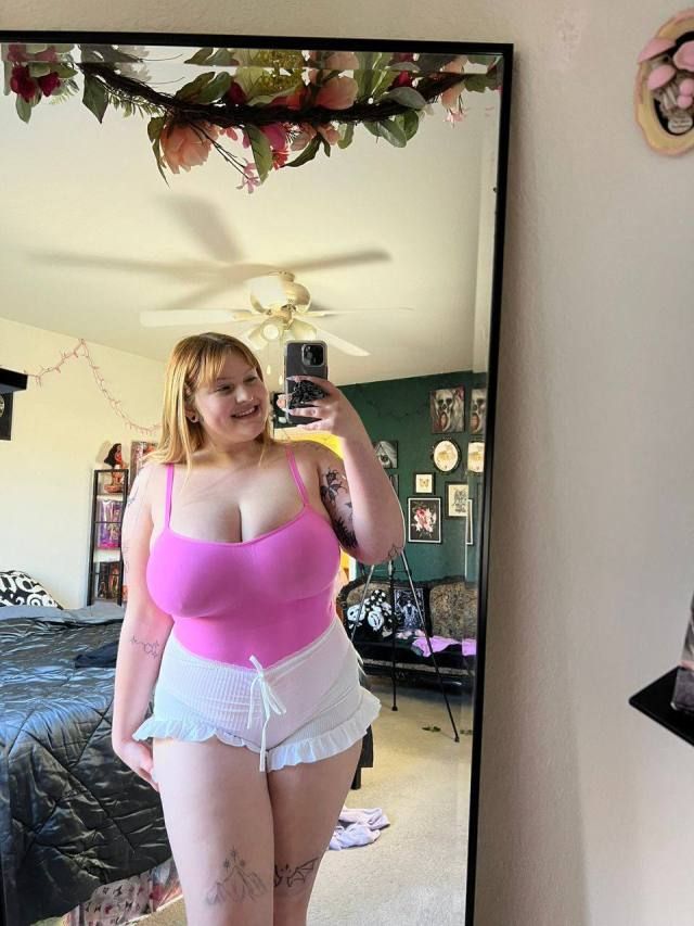 I’m Available for serious Hookup, And PAYMENT CAN BE MADE IN PERSON - Image 2